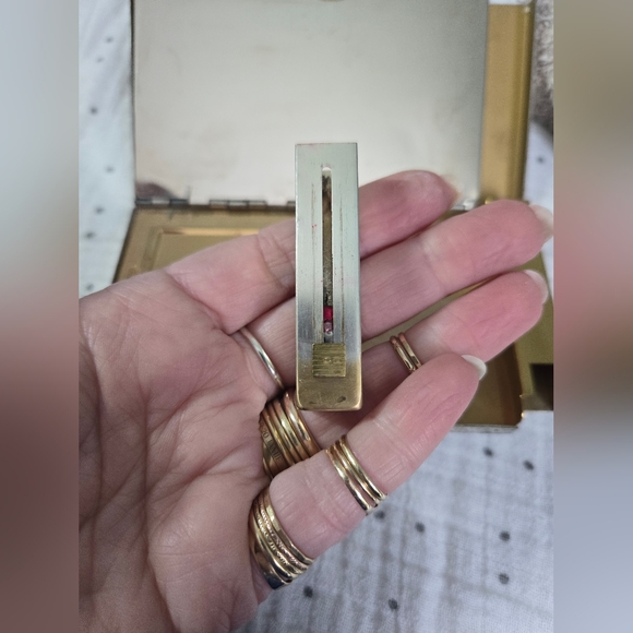 Sold - Picture 10 of 14